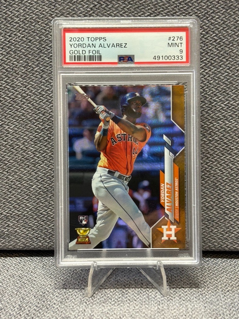 2020 Topps Yordan Alvarez Gold Foil (RC) #276 PSA 9