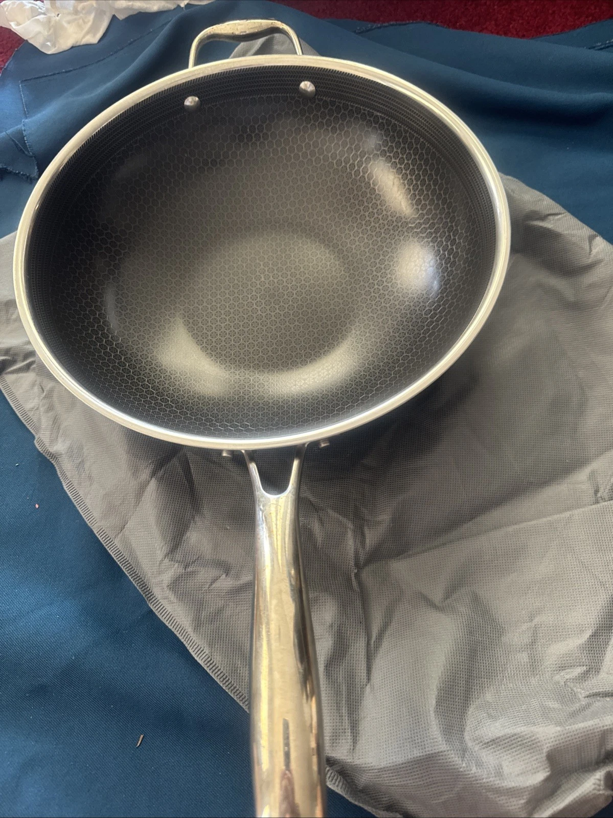 Hexclad Hybrid Nonstick 12"Wok (30CM) Stay-Cool Handle, Dishwasher,Oven (NO LID)