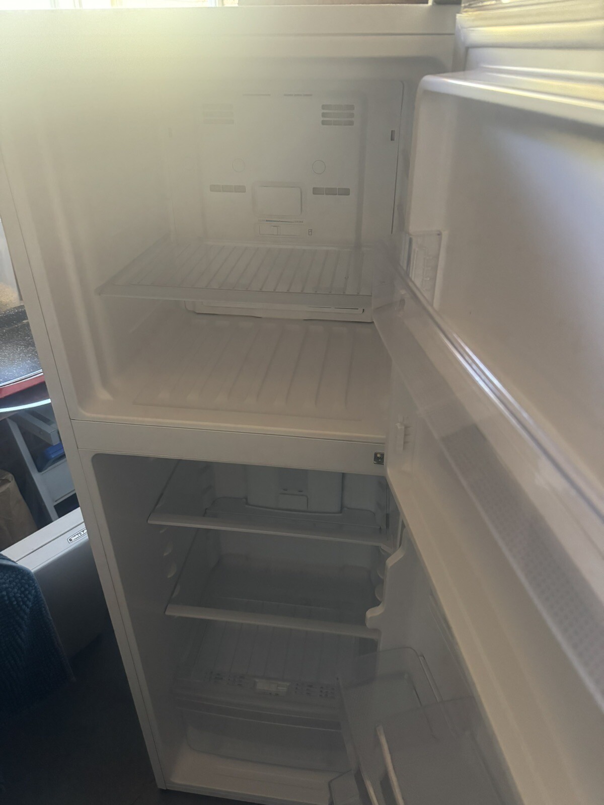 Kelvinator KTM5402WCR Top Mount Fridge, 536L White 9315540413076 eBay