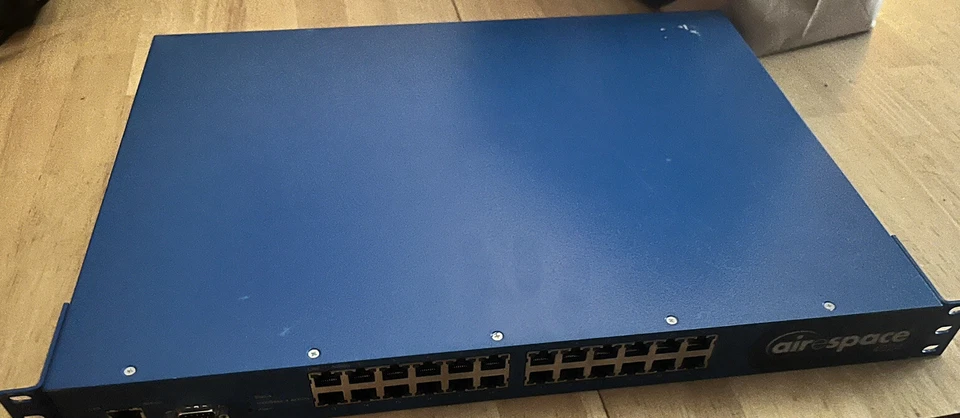 Cisco Airespace 4024 Power Over Ethernet Unit 4024P 120-240VAC 50/60Hz 1000Base- - Image 4 of 4