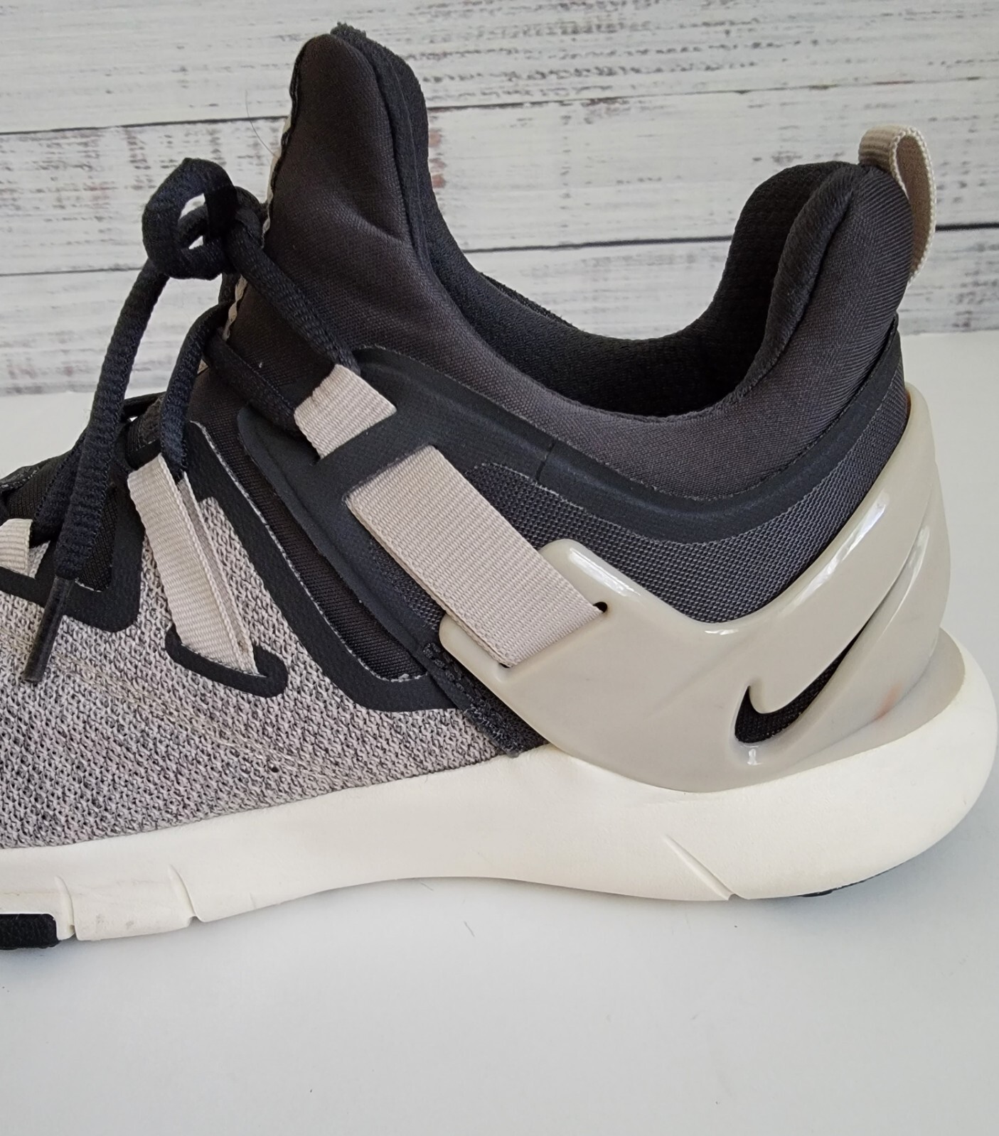 nike flex essential tr training shoes