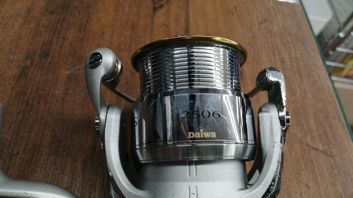 ダイワ 07 ルビアス 2506 DAIWA LUVIAS DAIWA 07 LUVIAS 2506 Spinning Reel VG [USED from JAPAN] | eBay