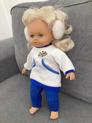 Jesmar Puppe Vintage im Winteroutfit blau-weiß 37 cm