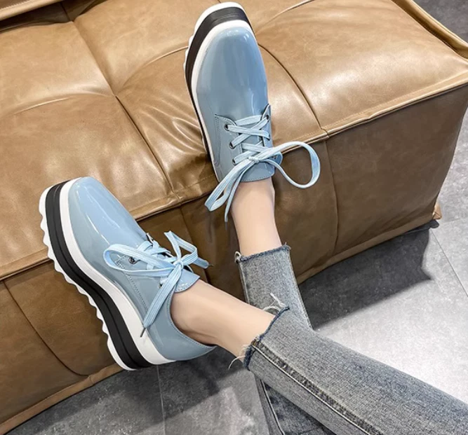 Womens Brogue New Patent Leather Wedge Heels Creepers Punk Shoes Pumps Plus Size - Image 2 of 4