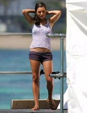 Mila Kunis   8X10 CELEBRITY PHOTO PICTURE HOT SEXY  50349..