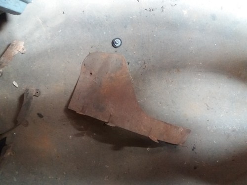 land rover series engine air flow rad. shield take off used in good condition - Picture 2 of 2