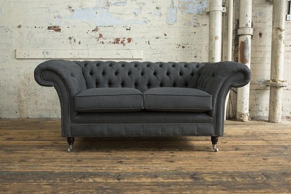 Luxus 2 Sitzer Couch Polster Sofa Textil Stoff Couchen Chesterfield Garnitur Neu-image