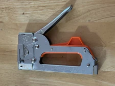 Arrow Fastener Staple Gun Model T2025 Heavy Duty Good Used Condition