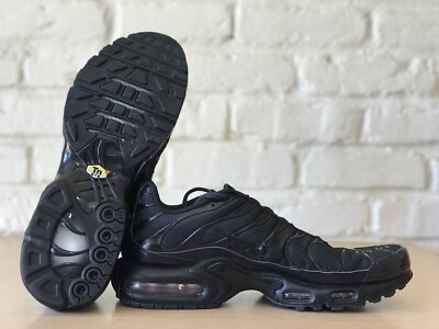 Nike Air Max Plus Triple Black Running Shoes Sneakers 604133