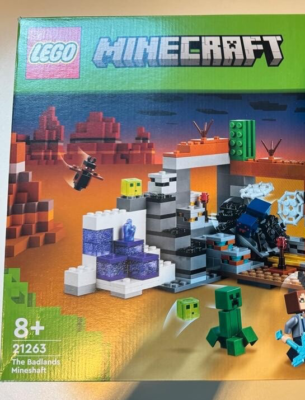 LEGO Minecraft The Badlands Mineshaft 21263 Toy Building Kit 538