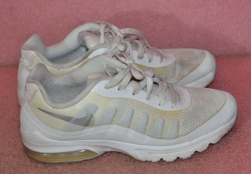 Size Nike Air Max Invigor White Metallic Silver W for sale