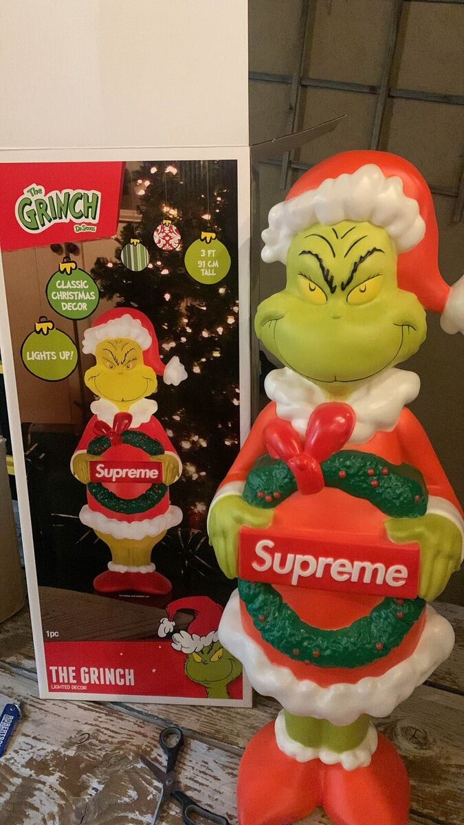 Supreme Grinch 3 Foot Blow Mold Christmas Decoration LED Supreme Grinch 3 Foot Blow Mold Christmas Decoration LED