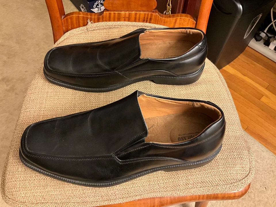 男式二手休闲鞋 15 码 — 第 4/4 张图片