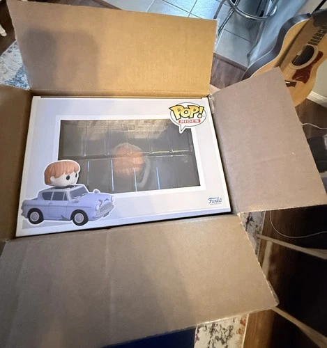 Funko Pop! Rides: Harry Potter - Ron Weasley in Flying Car #112