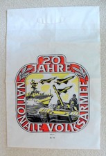 20 Jahre Nationale Volksarmee, Plastiktüte von 1976, 29 x 43 cm, selten