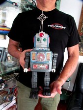 ALPS ROBOT MOON EXPLORER BATTERY OPERATED JAPAN