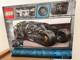 Brand new LEGO DC Comics Super Heroes: The Tumbler (76023) Retired Version 1