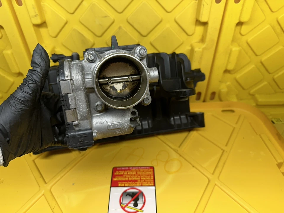 Ford Fusion 2014-2016 2,0 L dígitos turbo OEM (colector de admisión) Foto 4 de 4