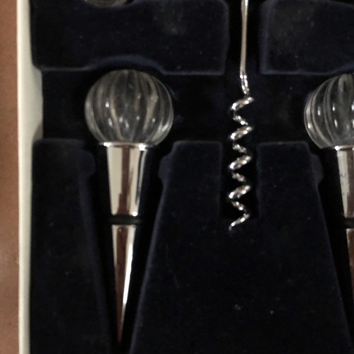 Royal Limited Crystal Bar Set Corkscrew & Two Stoppers Vintage - Picture 4 of 7