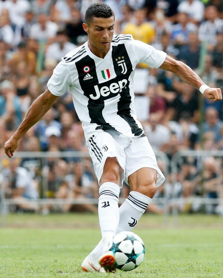 CRISTIANO RONALDO 8X10 PHOTO JUVENTUS SOCCER FOOTBALL PICTURE | eBay