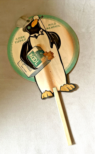 ANTIQUE 1927 KOOL CEGARETTES ADVERTISING FAN / WILLIE the KOOL PENQUIN MASCOT - Picture 2 of 12