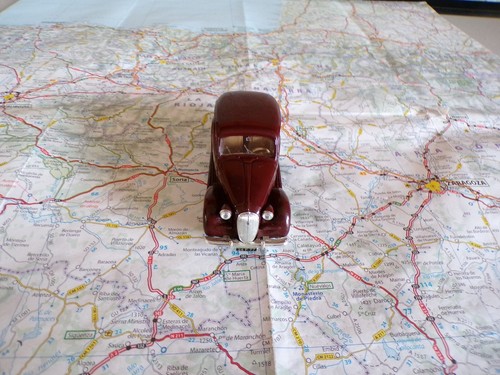 SIMCA Huit 1200 Bordeaux NOREV 1/43 - Picture 2 of 4