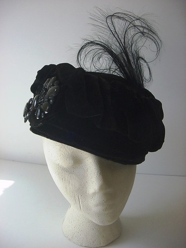 Antique Edwardian Velvet Toque Hat with 