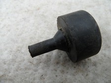 unbenutzter originaler Gummipuffer Zil157 Sil157 NVA Lkw Teil No.47