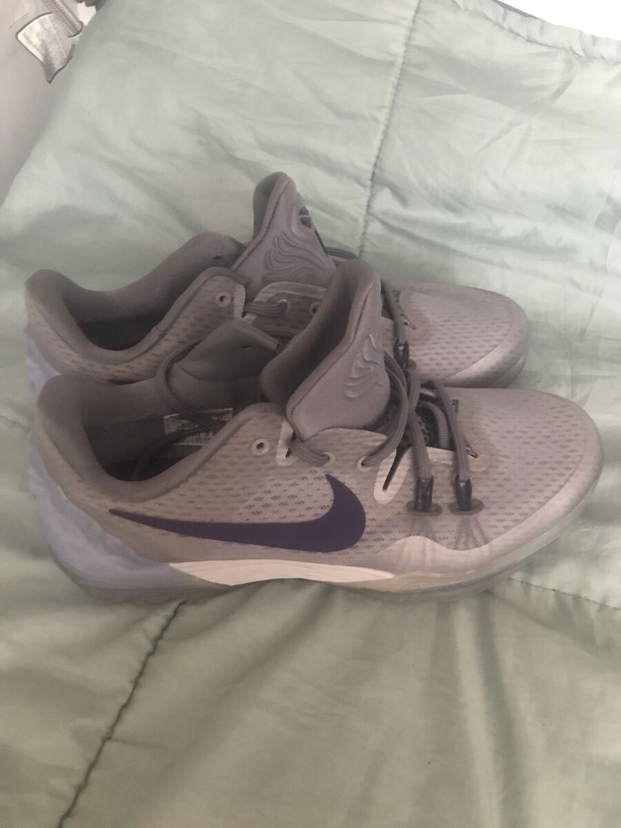 Nike Zoom Kobe Venomenon 5 Wolf Grey Purple size 9 749884 Nike Zoom Kobe Venomenon 5 Wolf Grey Purple size 9 749884