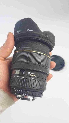 Lente de cámara Sigma 24-70 mm F/2,8 EX DG para montaje Nikon F - Imagen 5 de 11