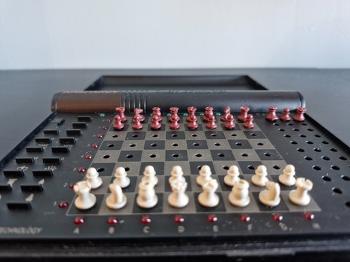 Computadora electrónica de juego de ajedrez vintage Saitek Kasparov Cavalier - Imagen 4 de 8