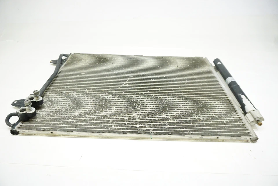 Condensador aire acondicionado original 12-15 Volkswagen Passat 561820411 Foto 2 de 3