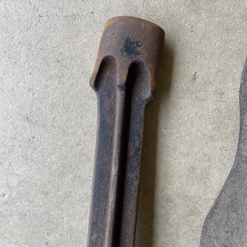 Antique/Vintage Cast Iron Cobbler Shoe Form 26” Repair Stand Shoemaker Tool - Picture 9 of 16