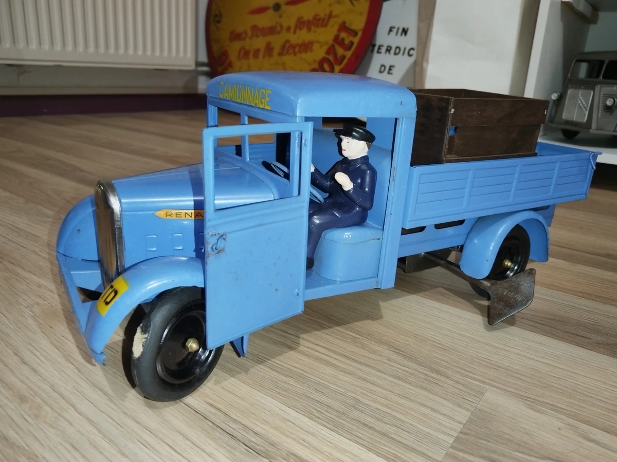 Vieux Camion Dinky Toys – Thème Militaire, Métal, Démontable (CIJ Renault Plâtre Et Farine)