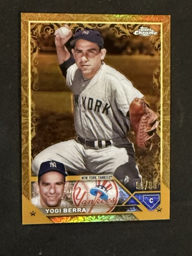 2023 Topps cromo dorado Yogi Berra #143 Yankees refractor de oro/99 - Imagen 1 de 7