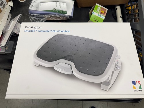 NEU - Kensington SmartFit SoleMate Plus Fußstütze 56146