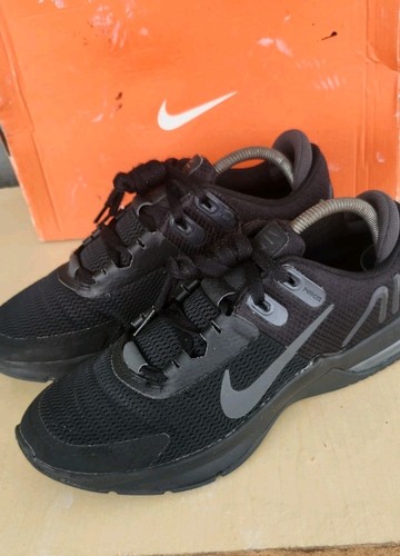 Nike Air Max Alpha Trainer 4 Men's Black Shoes Athletic Sneakers New Trainers - Picture 3 of 9