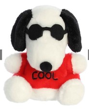 Aurora Peanuts Palm Pal Pals Plush Joe Cool Snoopy 5 inch NWT NEW Sunglasses