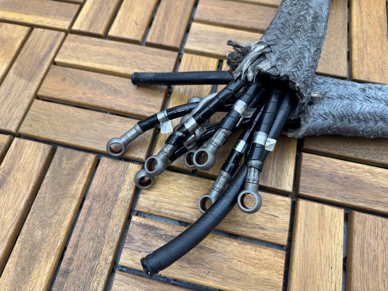 Ferrari F430 2006 F1 Hydraulic Cables/Lines, With Shielding, Set of 5 Used