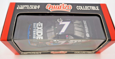 Ford Thunderbird NASCAR Quartzo Maßstab 1:43 - #7 Geoff Bodine Exide