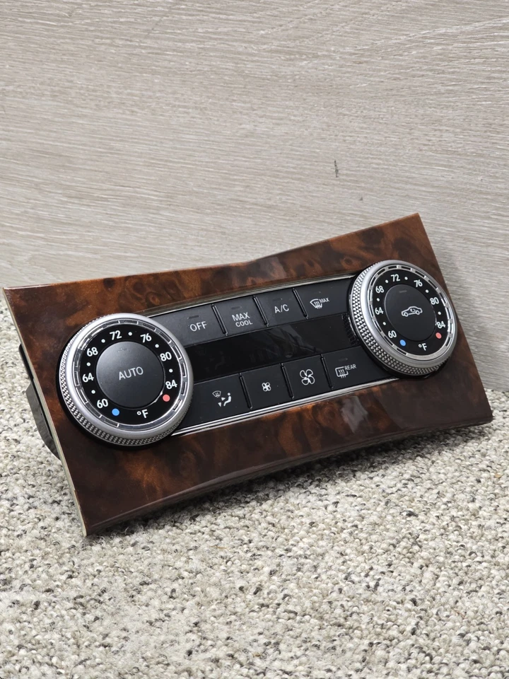 08-11 Mercedes W204 C300 C350 C63 aire acondicionado calefacción control de temperatura 2048305990 Foto 2 de 4