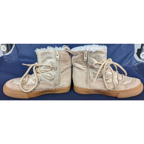 Gymboree Toddler sz 7 Gold Metallic Faux Fur Boots - Picture 7 of 8