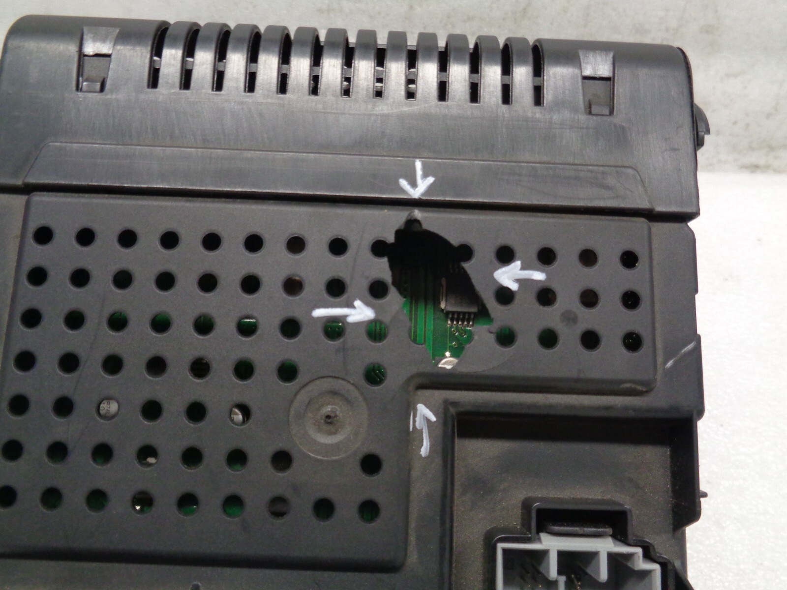 2005-2009 Volvo Xc90 CEM Central Electronic Control Module 30786890 for ...