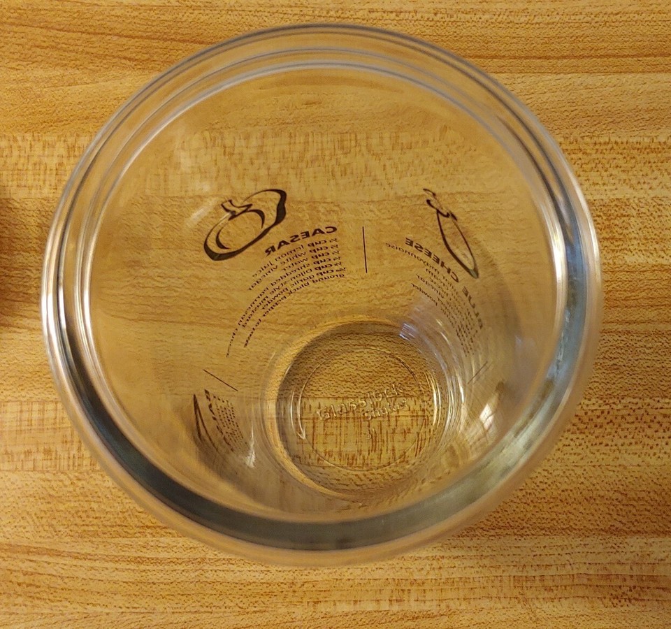 Glasslock Glass Mixer/Shaker w Lock Lid/Spout, Strainer & Salad