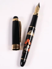 Japanese Lacquer Fountain Pen 5.31inch Gold Mt. Fuji & Sakura Makie Design