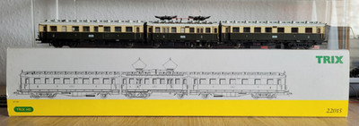Trix 22015 Elektrotriebwagen BR ET 833/834 Breslau K.P.E.V. DC EP I DSS