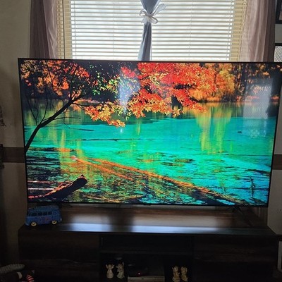 Samsung TV near perfect or exceptional works great