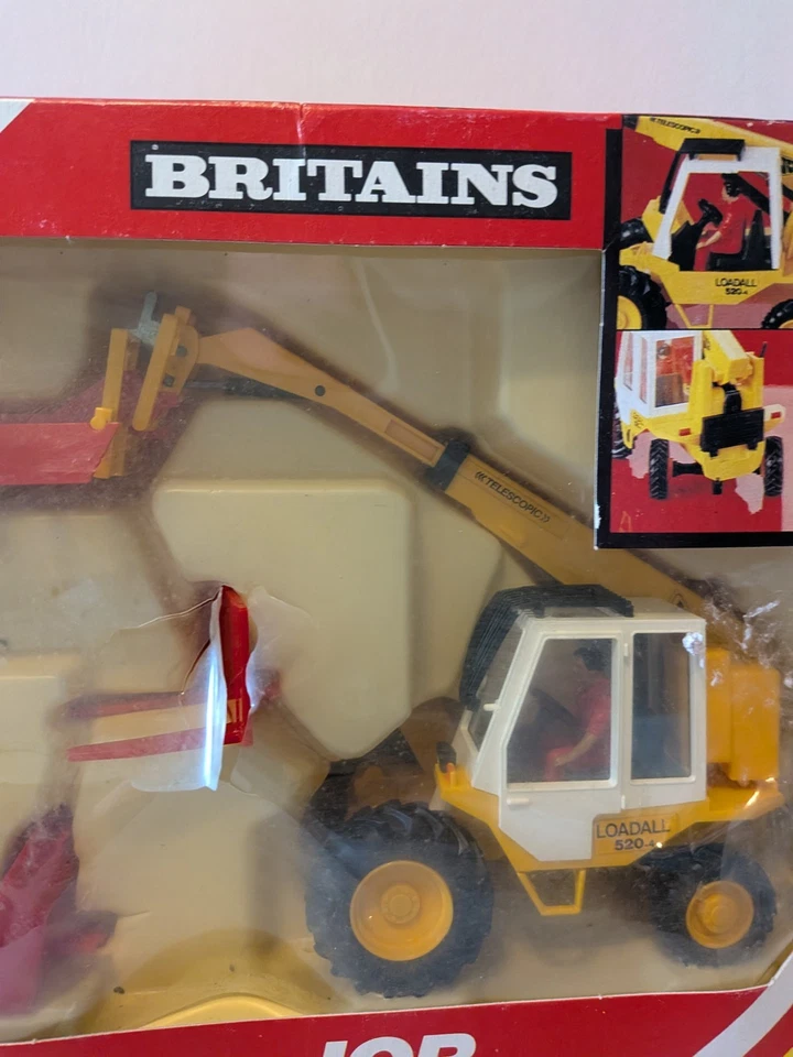 Vintage Britains Farm Tractor 9519 JCB Loadall toy 1984 ( nt21) - Image 3 of 4