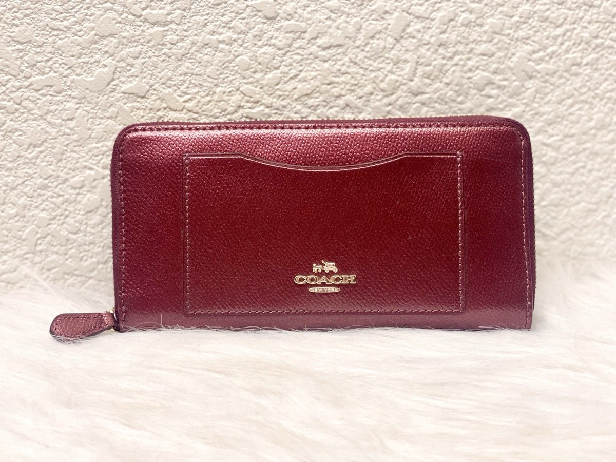 NWT COACH ACCORDION ZIP WALLET IN CROSSGRAIN LEATHER in Metallic