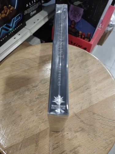 Warhammer Horror - Black-Eyed Saint Soft Cover New - Picture 4 of 5